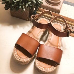Universal Thread Espadrilles
